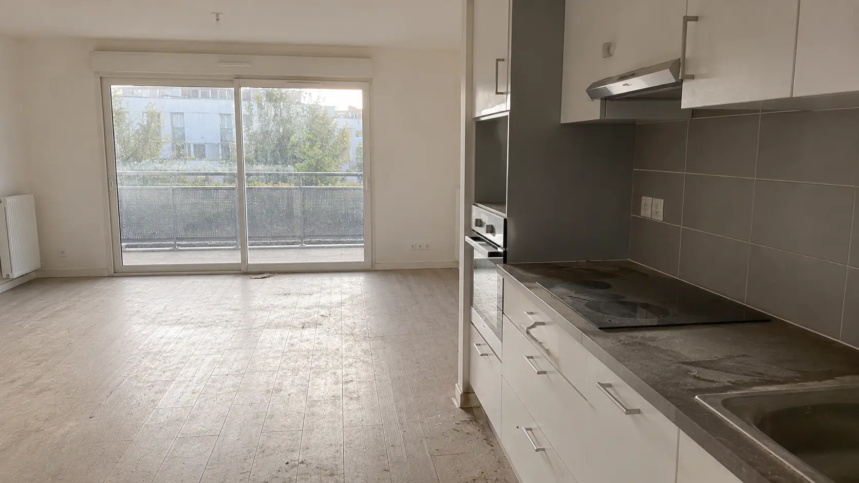 Avant — Logement avant et après nettoyage de fin de location